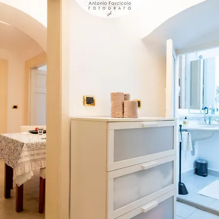 Apartment Antica Dimora Lombardi 1 *
